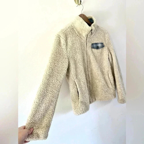 Pendleton Cream Colored Fuzzy Sherpa Full-Zip Jacket Size Small - Picture 2 of 11